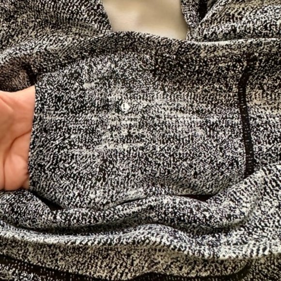 The Gym People Leggings SIZE L **BLACK & WHITE SPECKLED PATTERN** POCKETS - Picture 6 of 7